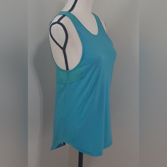 *FINAL SALE* Lululemon Essential Athletic Mesh Tank Top - Picture 3 of 5